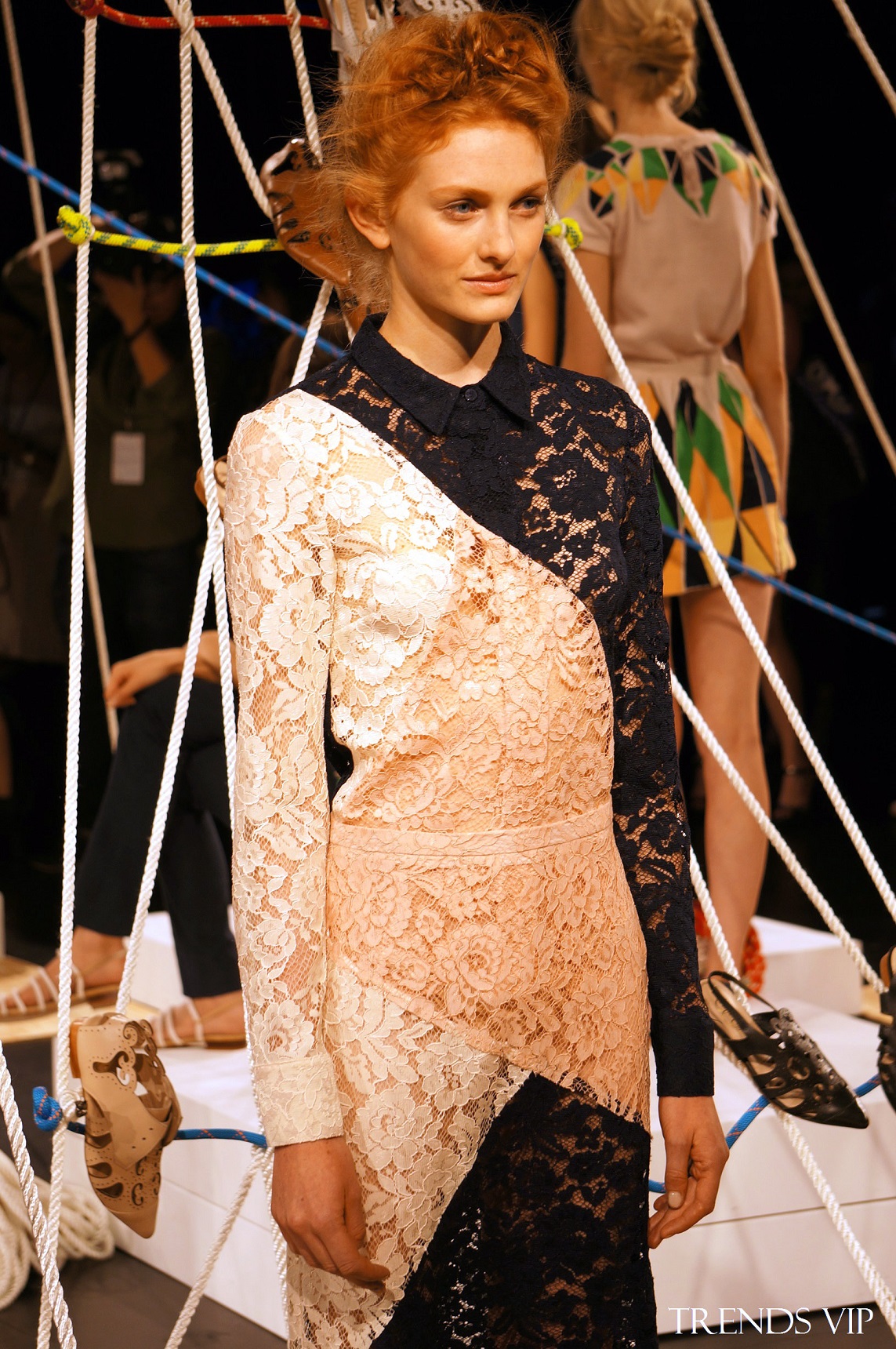 Lace dresses for spring 2014